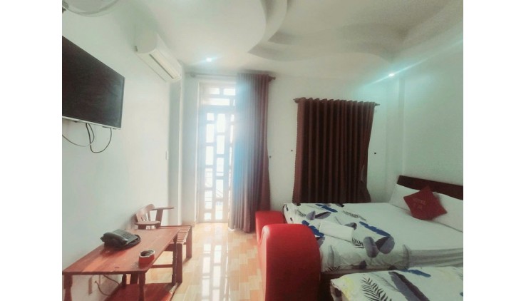 Bán KS nhà MT ngộp nặng Trần Thị Cờ, Thới An, Q12, 96m2, 5 tầng, thang máy, 14 phòng